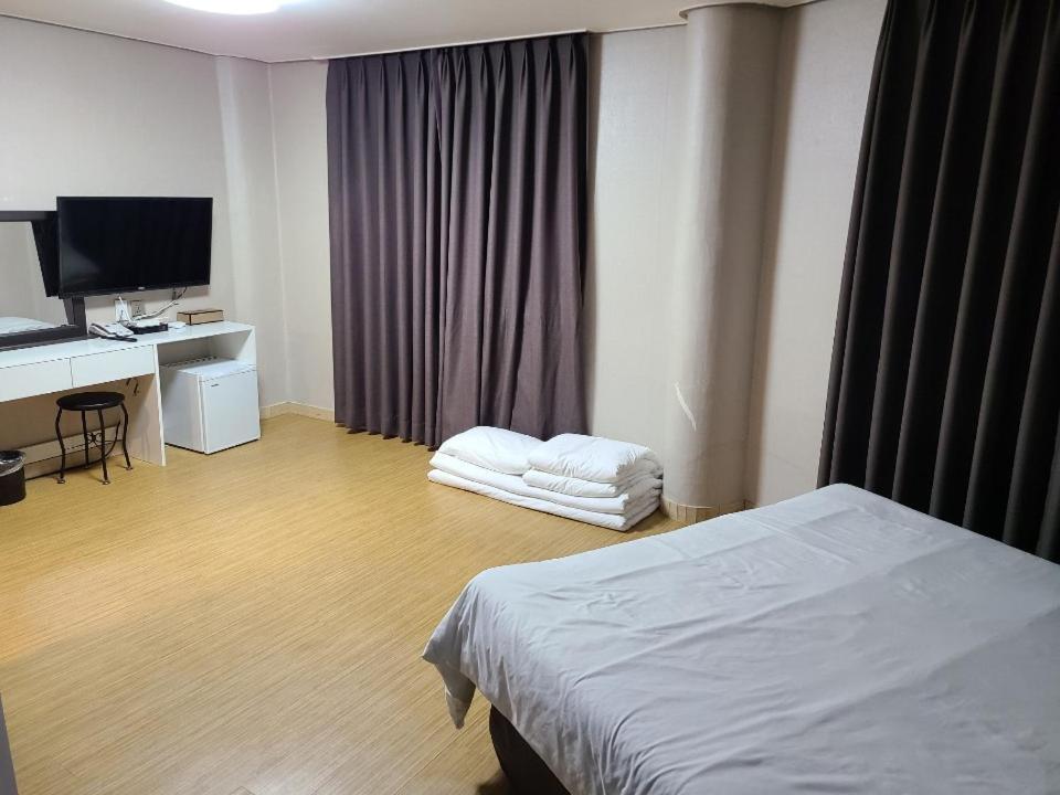 Ora Stay Hotel Чеджудо Экстерьер фото
